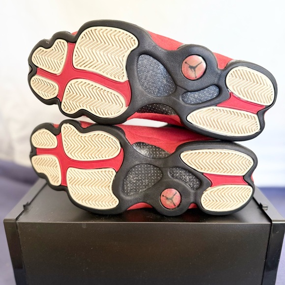 AUTHENTIC Jordan 13 Retro Bred size 10.5 414571-004 2017 PRE-OWNED - Picture 6 of 8